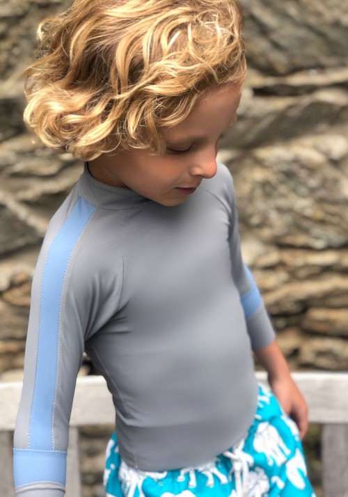 MAOUI T-shirt lycra gris et bleu ciel à manches longues -  Maillot de bain enfant