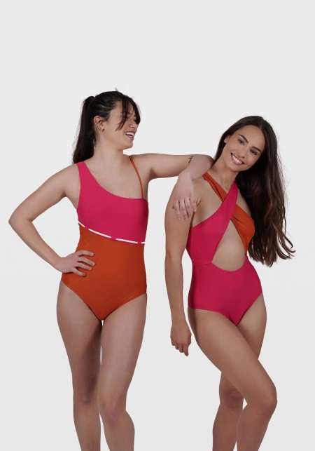 CHLOE Fuchsia and orange one-piece swimsuit -  Maillot de bain prix doux